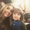 Modern Family On The Set S7 