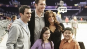 Modern Family Behind The Scenes S1 