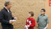 Modern Family Behind The Scenes S3 